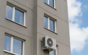 fotka klimatizacie na panelaku